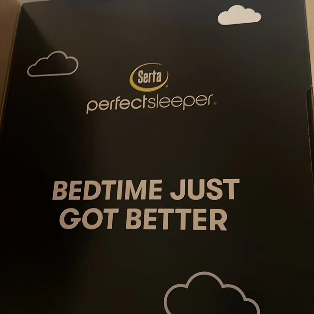 Serta Perfect Sleeper Twin Mattress Cover - White